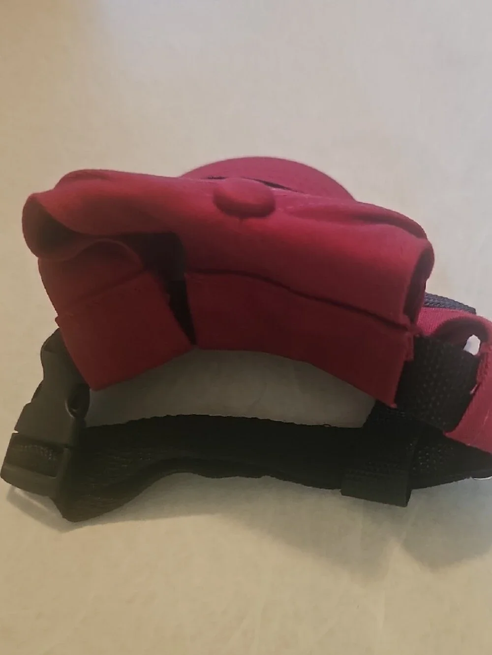 Arkansas Red Dog Baseball Cap with Razorback Patch New Without Tag Size Small